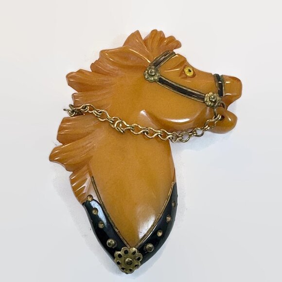 Jewelry - Bakelite Brooch, Horse Head, Hand Carved, Butterscotch Bakelite, Hand Painted